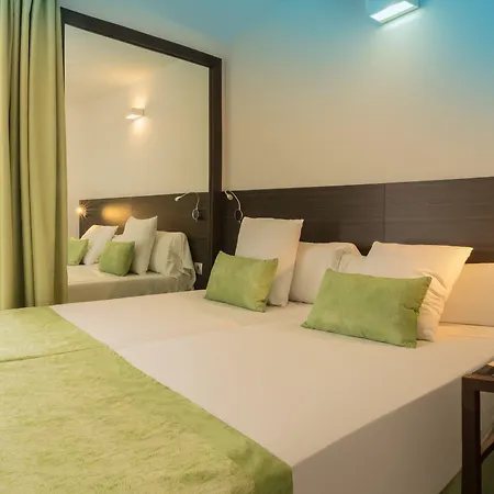 Magic Tropical Splash Hotel 3*