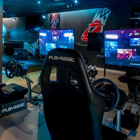 Magic Tropical Splash Hotel 3*