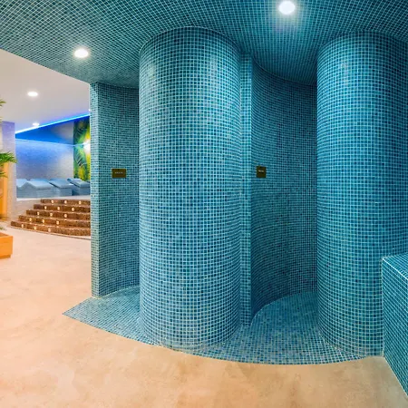 Hotel Magic Tropical Splash