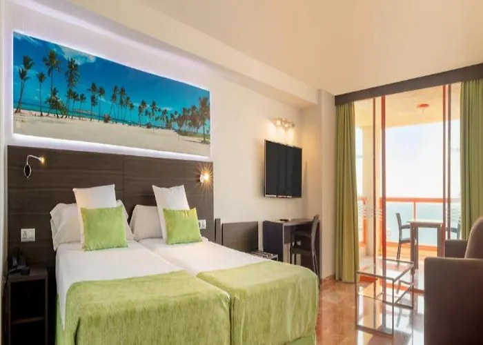 Magic Tropical Splash Hotel 3*