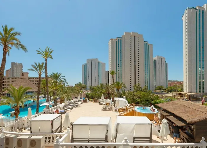 Magic Tropical Splash Hotel 3*