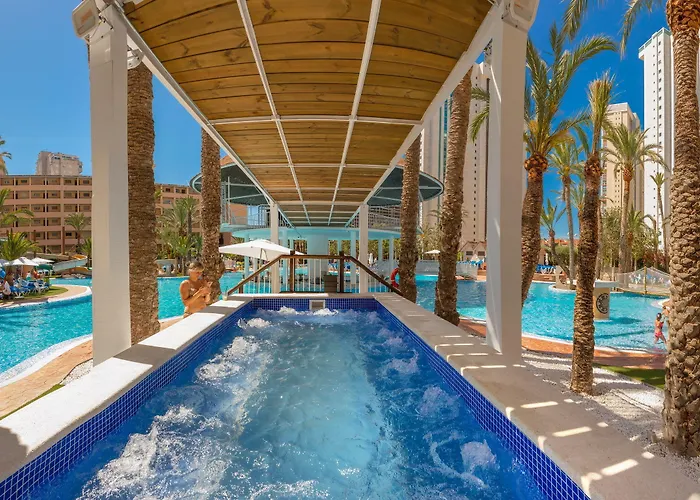 Magic Tropical Splash 3* Cala de Finestrat