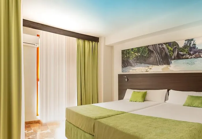 Magic Tropical Splash 3*