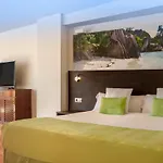 Magic Tropical Splash Hotel 3*