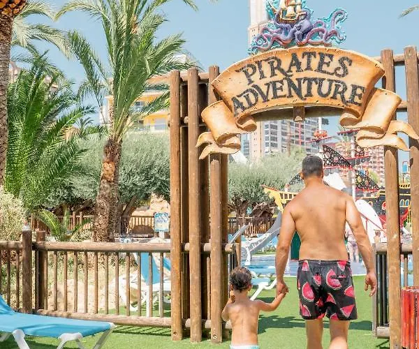 Hotel Magic Tropical Splash